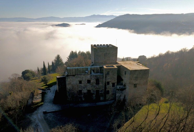 Castillo de Corullón, Spain